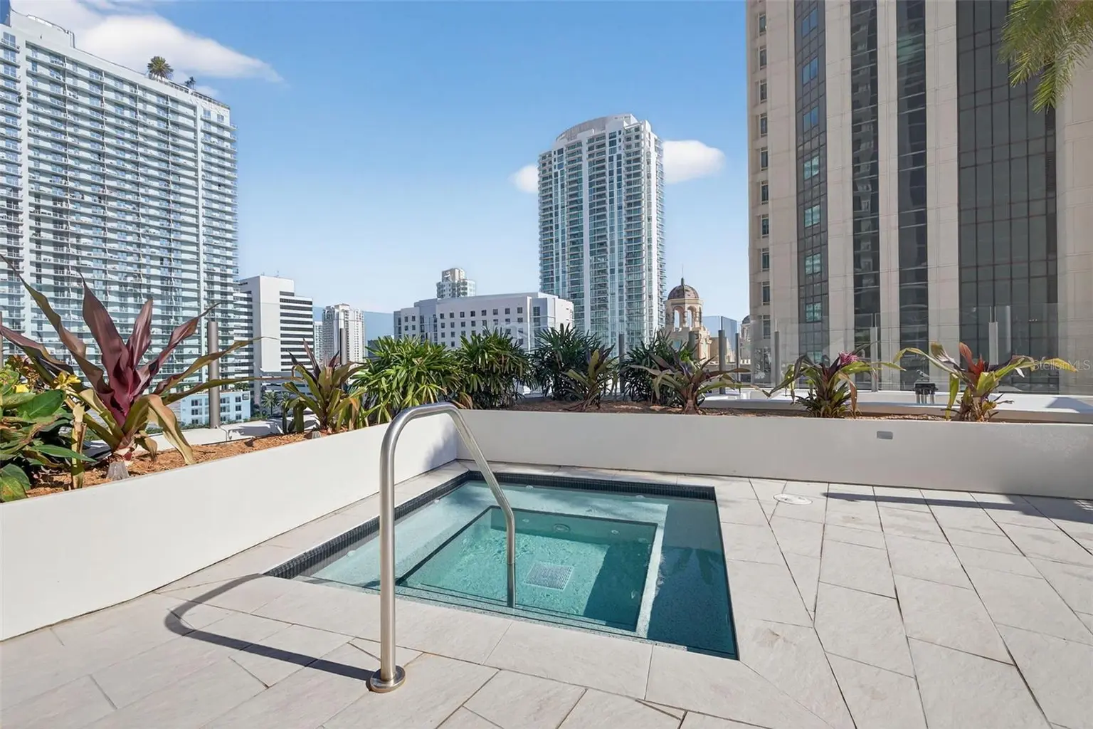 275 1ST AVENUE S #2603, ST PETERSBURG, FL, photo 47 of 93