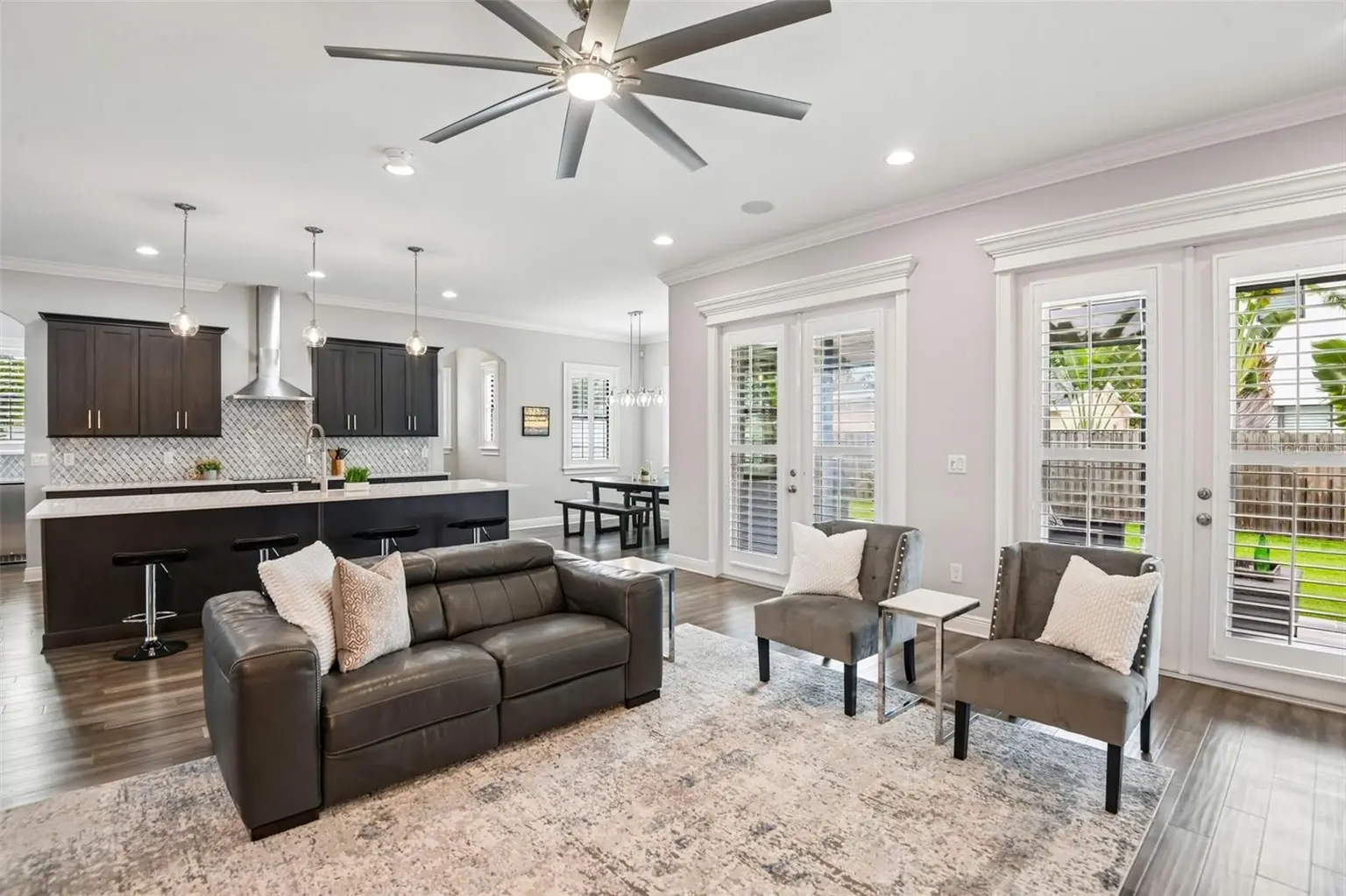 4202 W TACON STREET, TAMPA, FL, photo 8 of 52