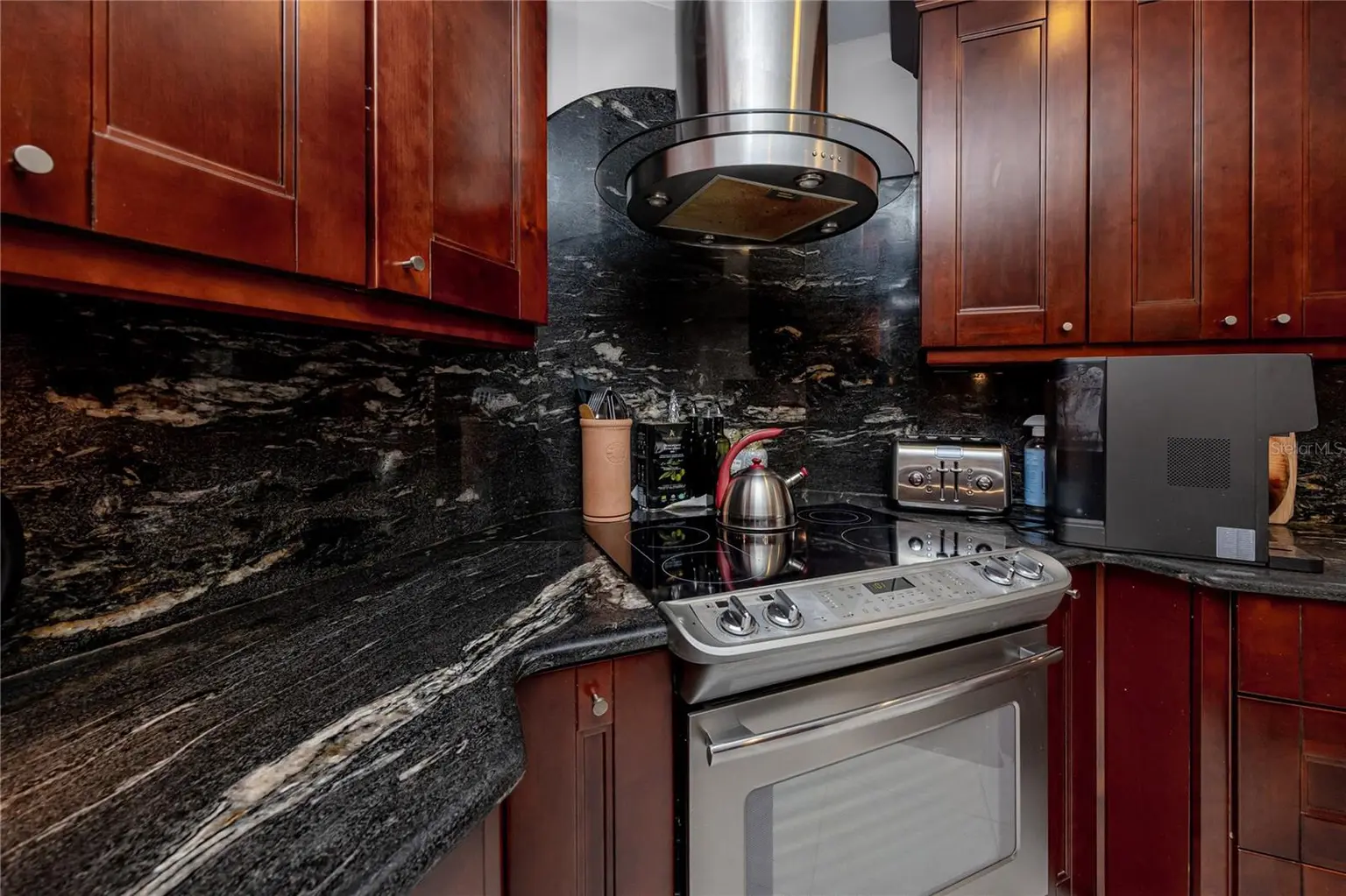 902 ROBIN AVENUE, PALM HARBOR, FL, photo 10 of 62
