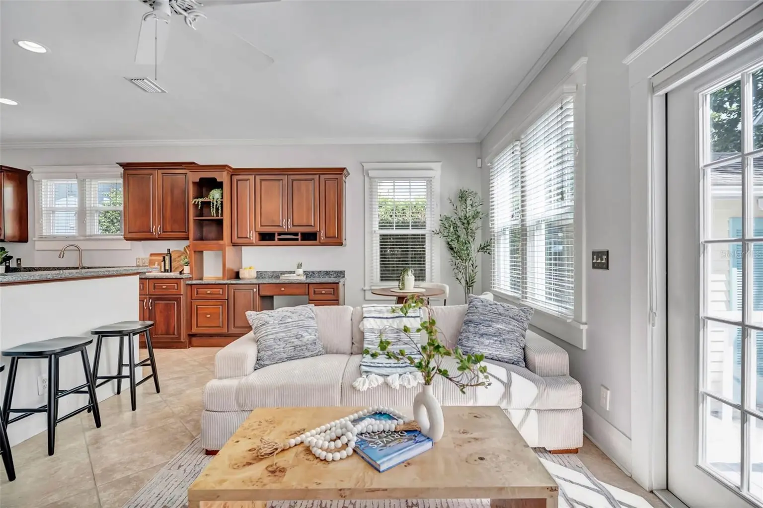 3002 W ANGELES STREET, TAMPA, FL, photo 20 of 43