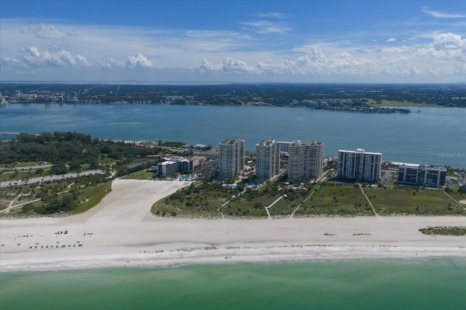 1170 GULF BOULEVARD #1605, CLEARWATER, FL, photo 6 of 65