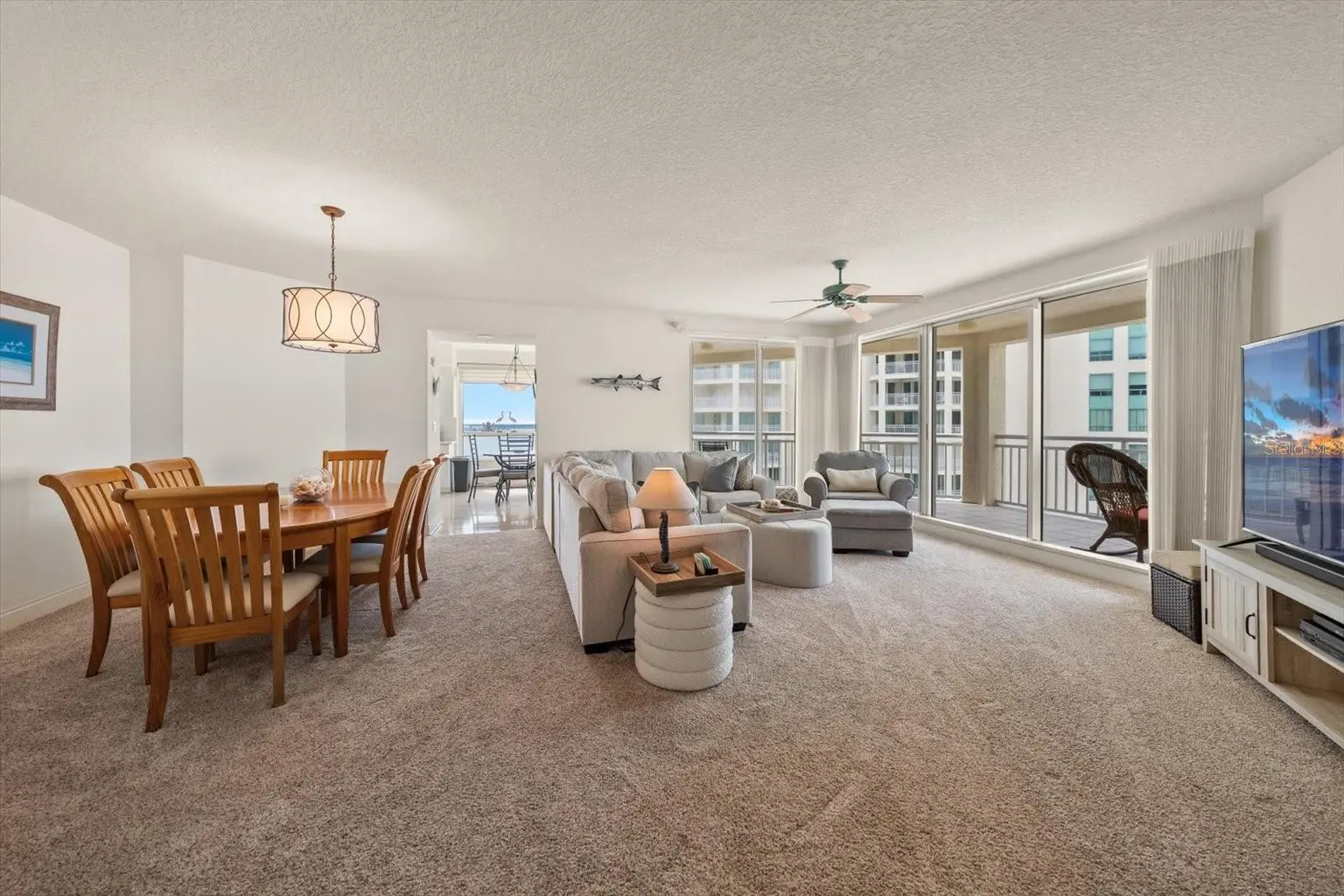 1170 GULF BOULEVARD #1605, CLEARWATER, FL, photo 16 of 65