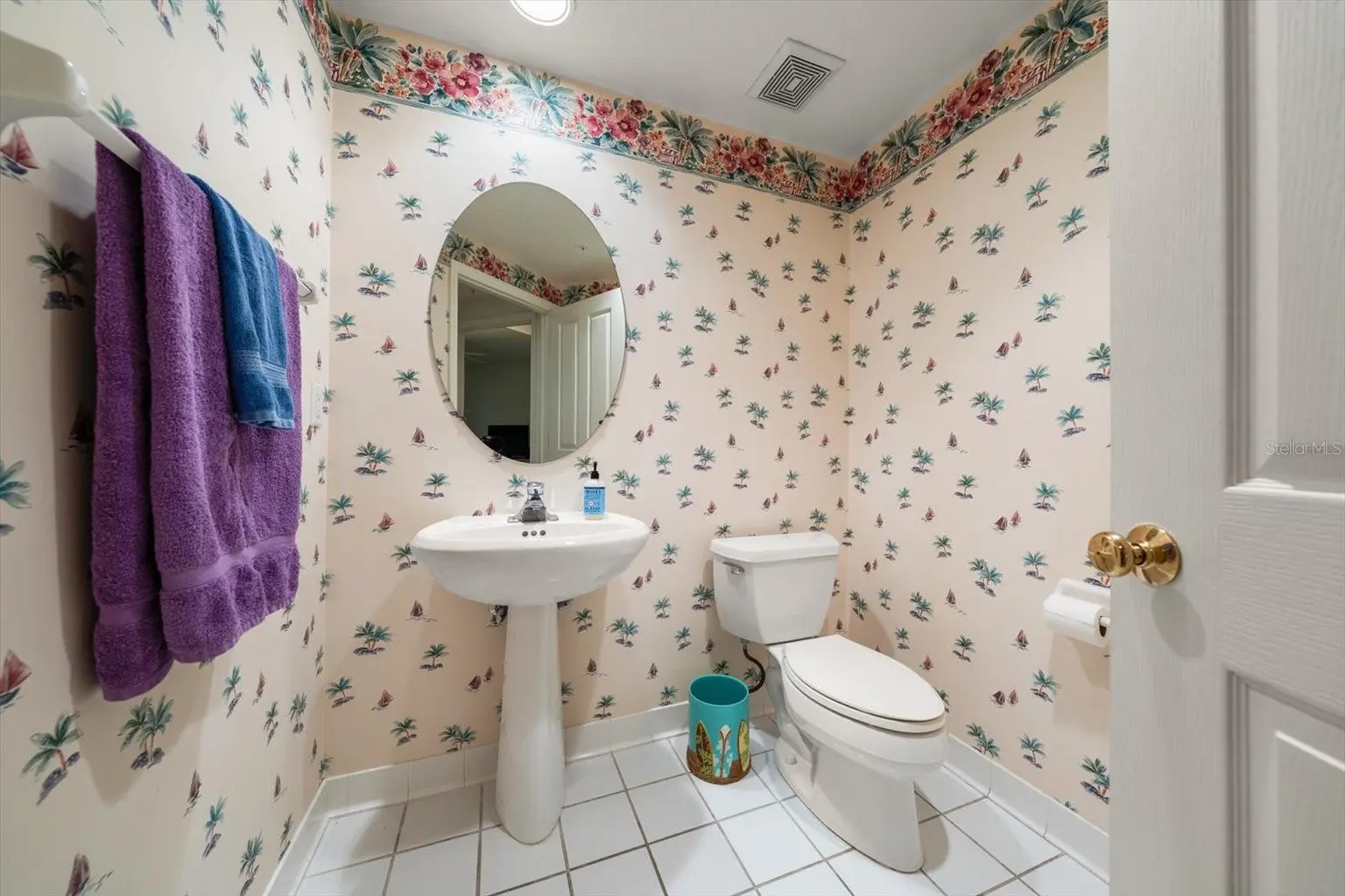 1170 GULF BOULEVARD #1605, CLEARWATER, FL, photo 42 of 65