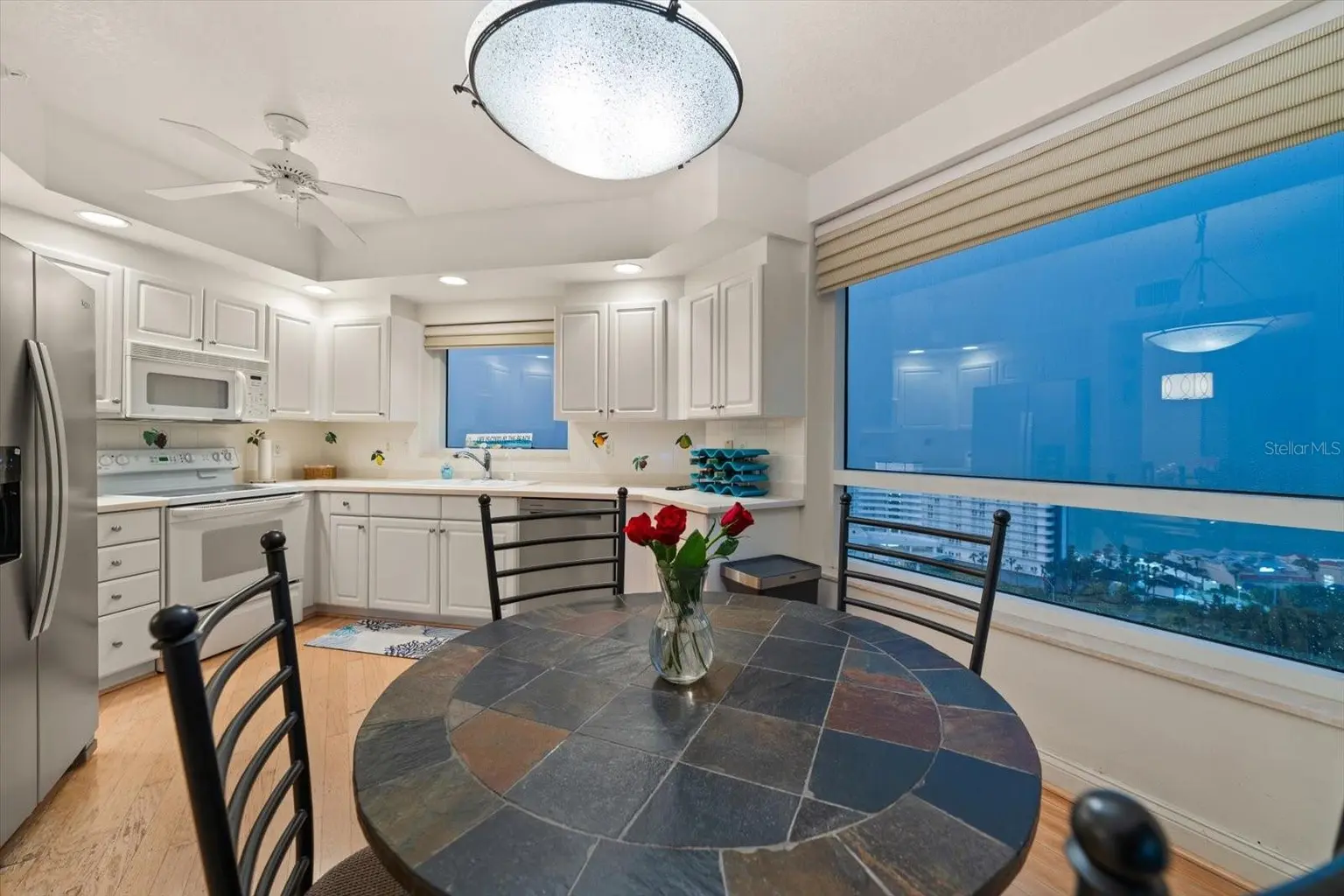 1170 GULF BOULEVARD #1605, CLEARWATER, FL, photo 27 of 65