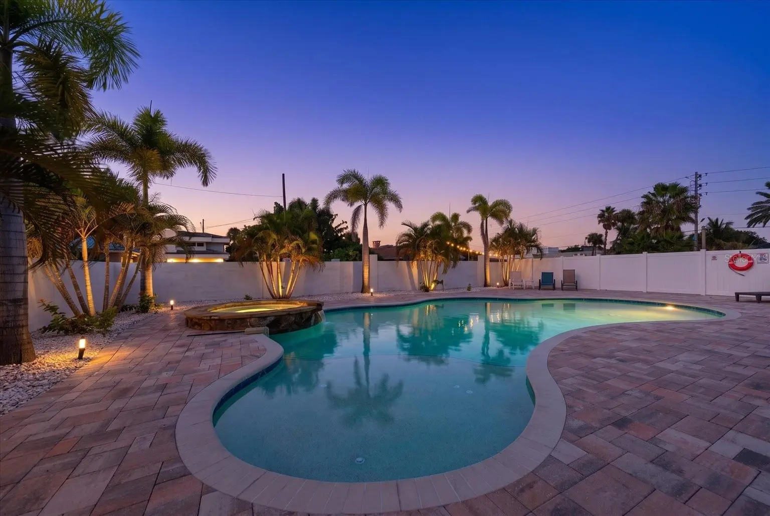 1512 GULF BOULEVARD, INDIAN ROCKS BEACH, FL, photo 8 of 80