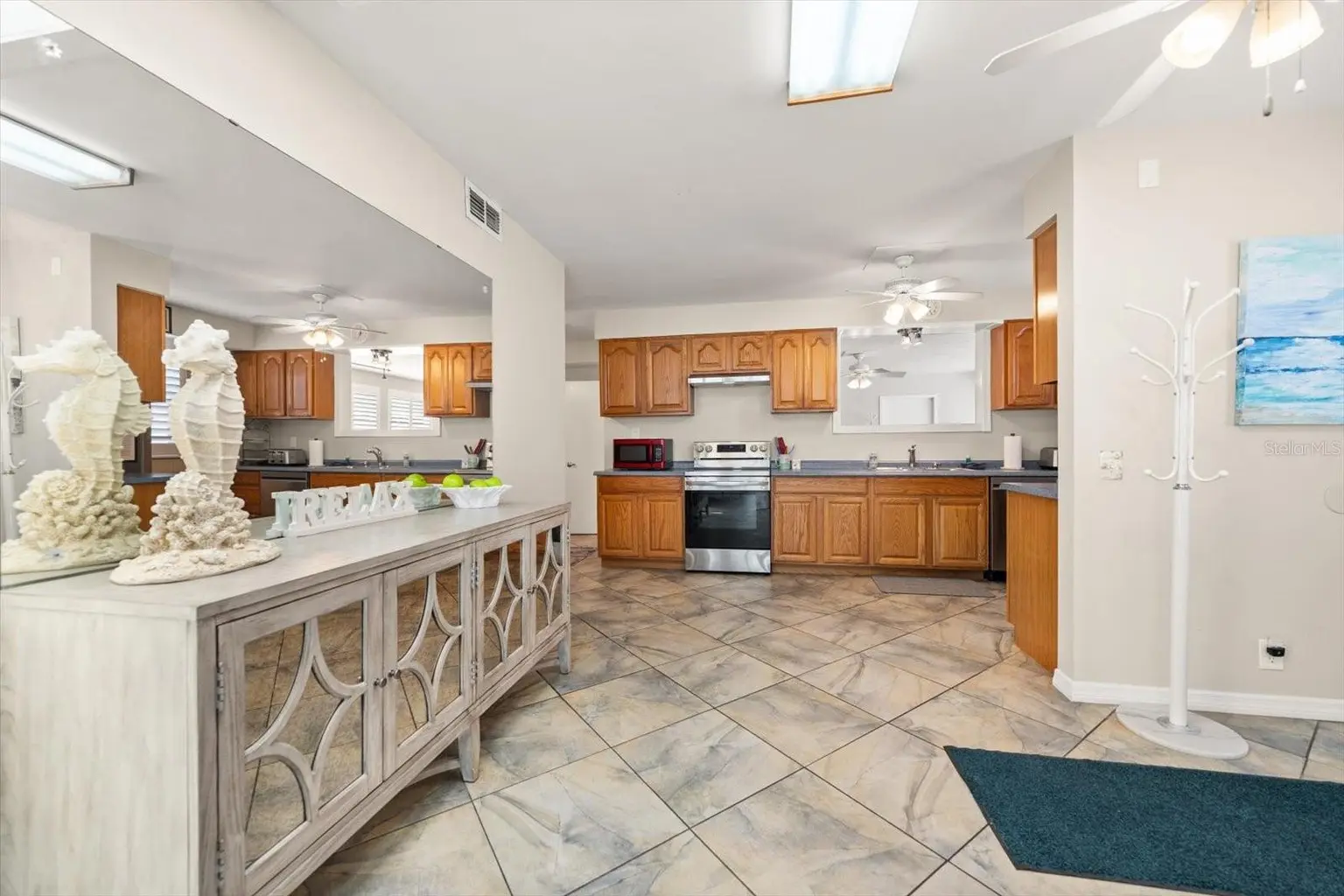 1512 GULF BOULEVARD, INDIAN ROCKS BEACH, FL, photo 18 of 80