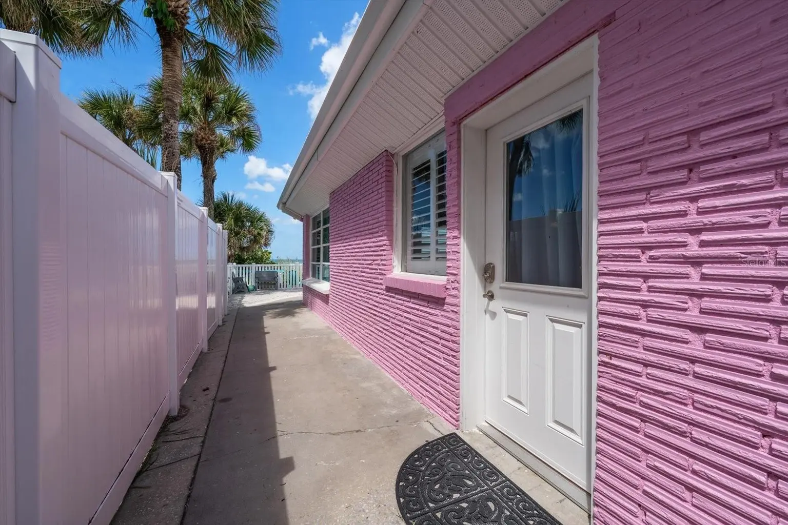 1512 GULF BOULEVARD, INDIAN ROCKS BEACH, FL, photo 31 of 80