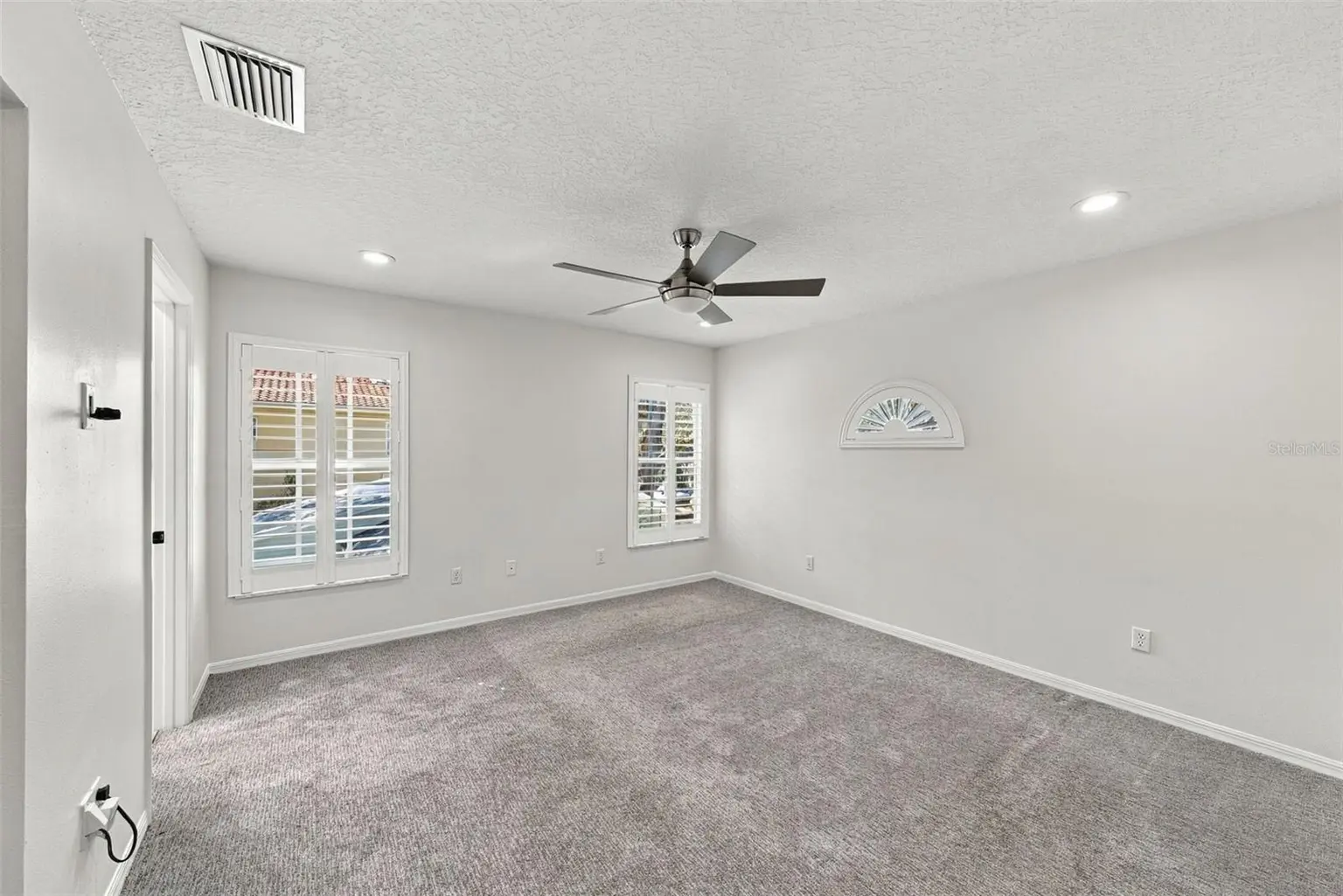 3308 W VILLA ROSA STREET, TAMPA, FL, photo 21 of 43