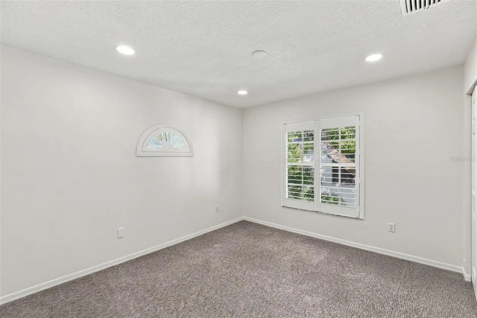 3308 W VILLA ROSA STREET, TAMPA, FL, photo 27 of 43