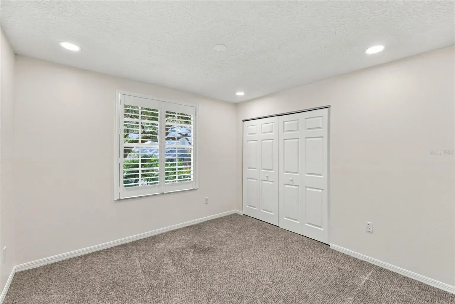 3308 W VILLA ROSA STREET, TAMPA, FL, photo 32 of 43