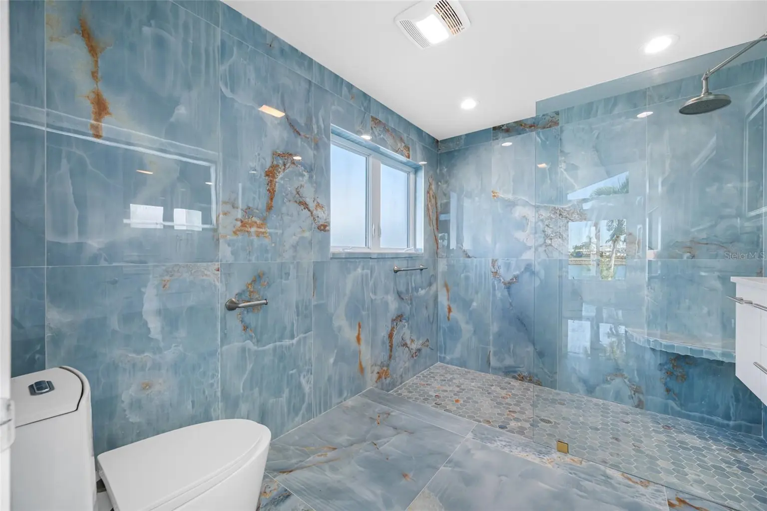 600 115TH AVENUE, TREASURE ISLAND, FL, photo 24 of 39