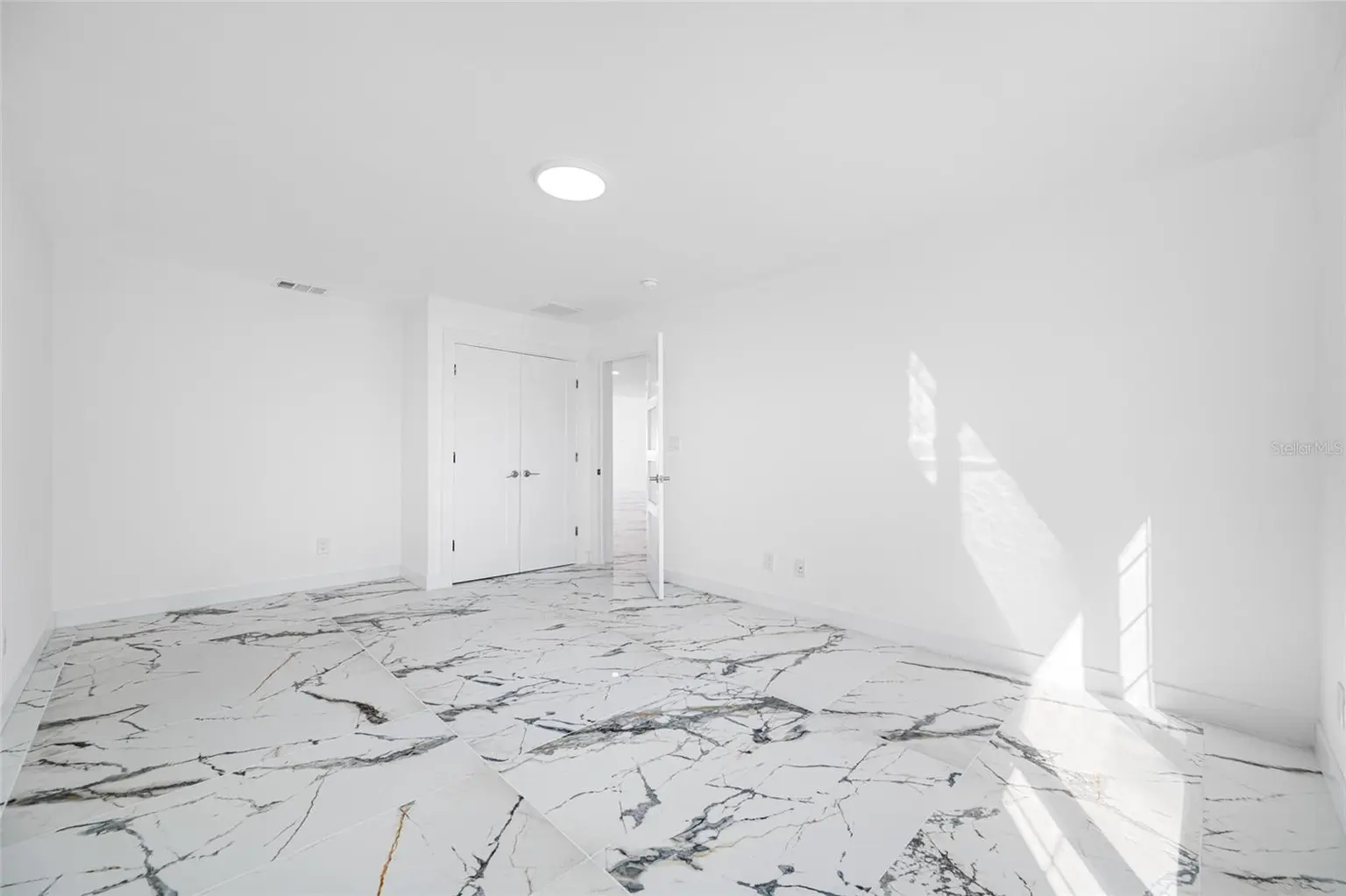 600 115TH AVENUE, TREASURE ISLAND, FL, photo 31 of 39