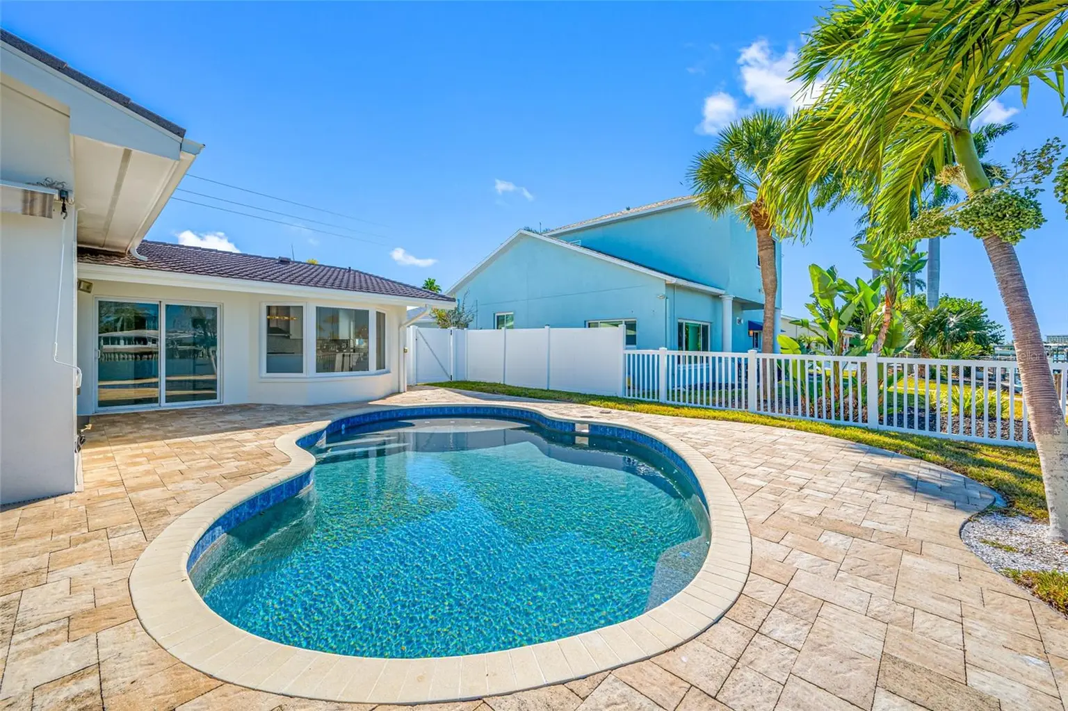 600 115TH AVENUE, TREASURE ISLAND, FL, photo 36 of 39