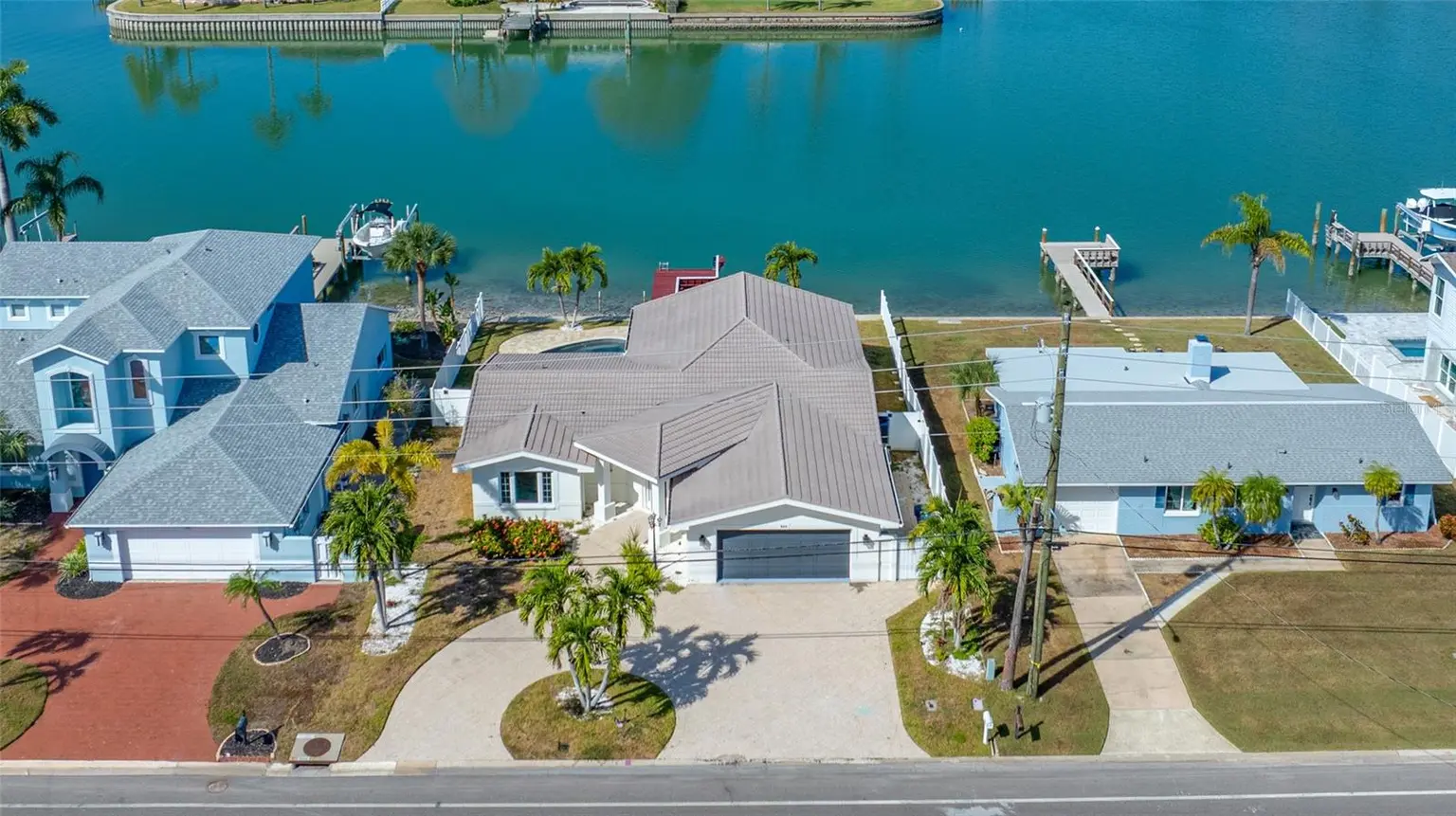 600 115TH AVENUE, TREASURE ISLAND, FL, photo 38 of 39