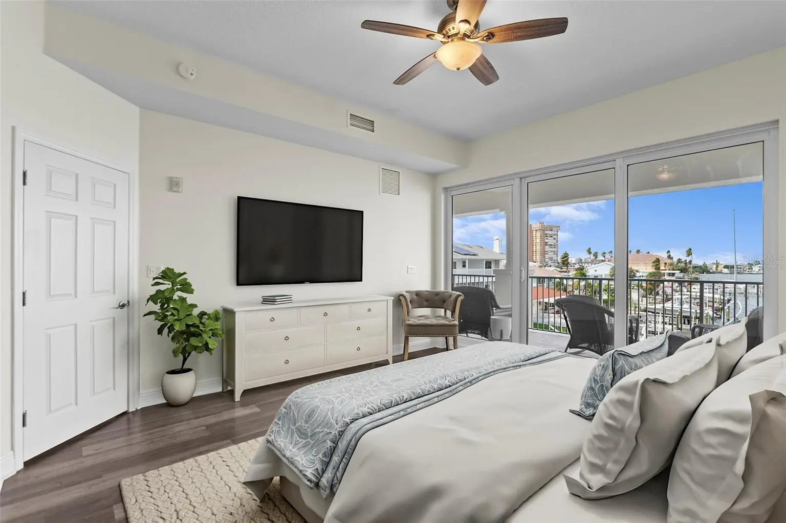 17715 GULF BOULEVARD #303, REDINGTON SHORES, FL, photo 15 of 38