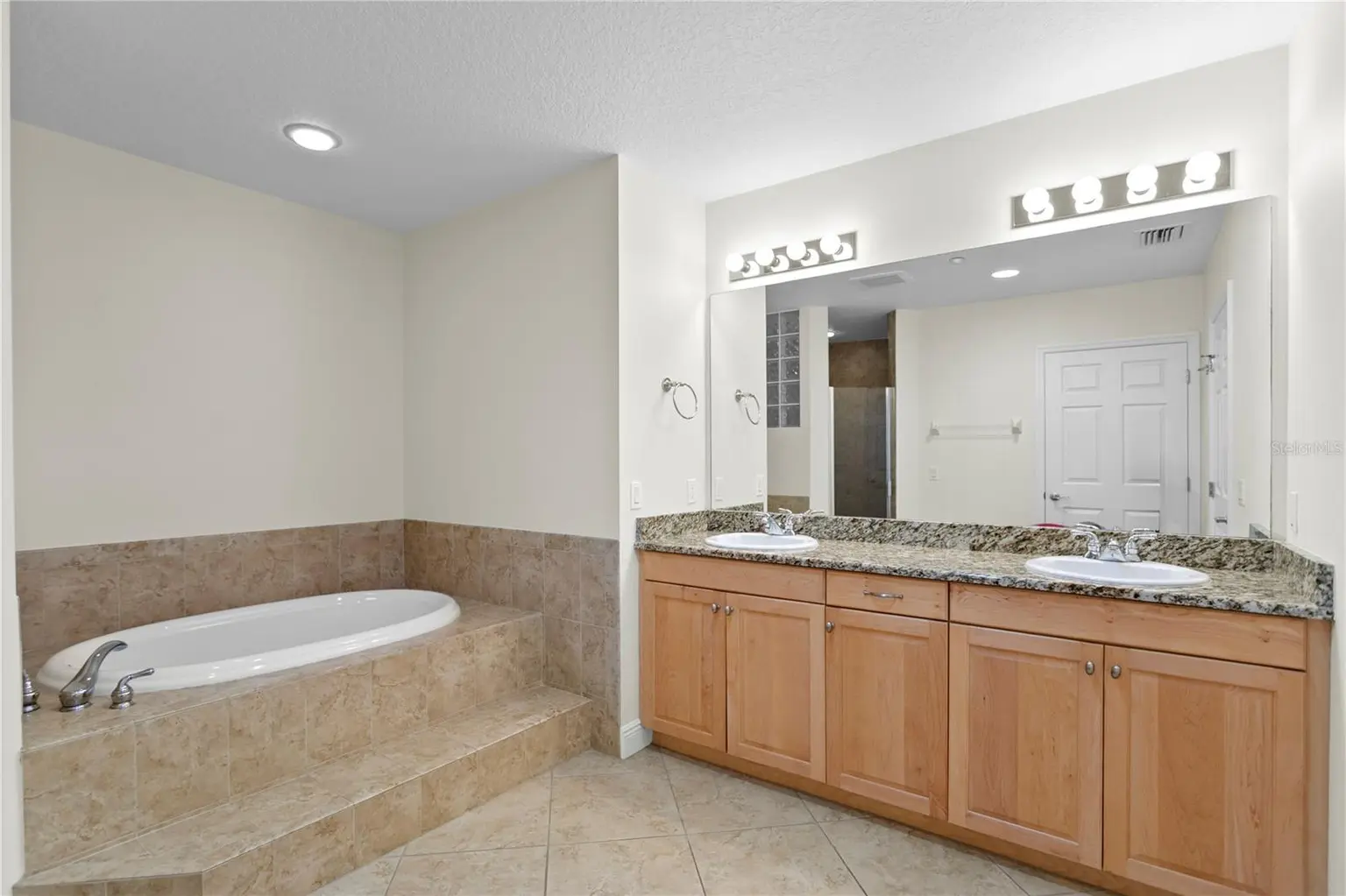 17715 GULF BOULEVARD #303, REDINGTON SHORES, FL, photo 17 of 38