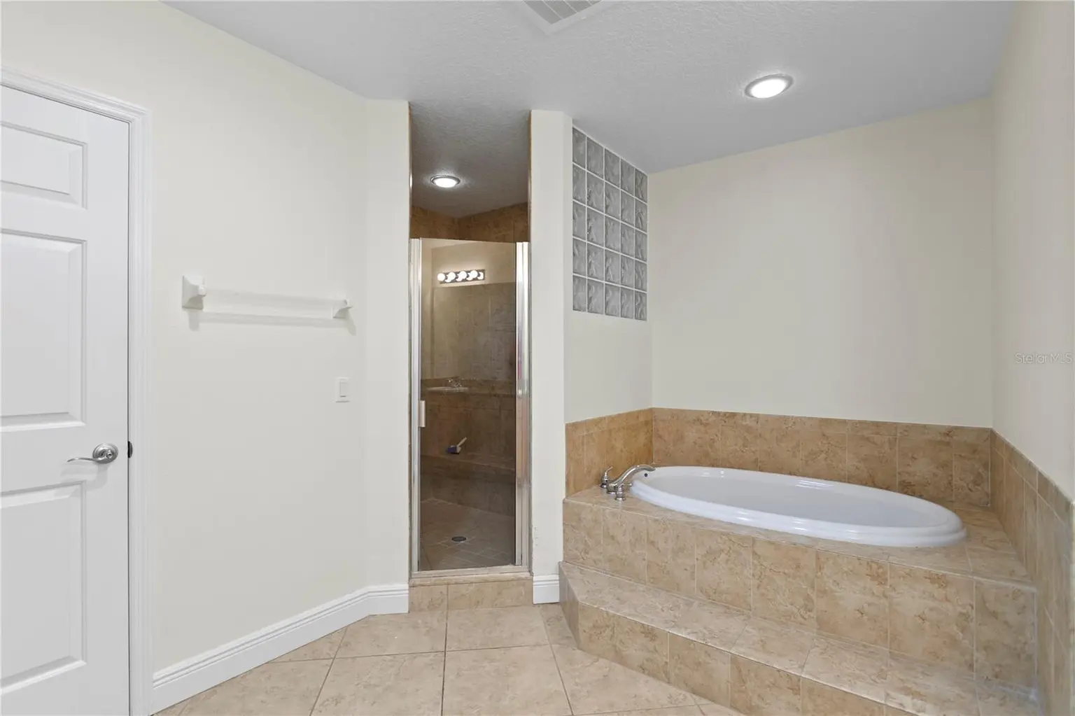 17715 GULF BOULEVARD #303, REDINGTON SHORES, FL, photo 18 of 38