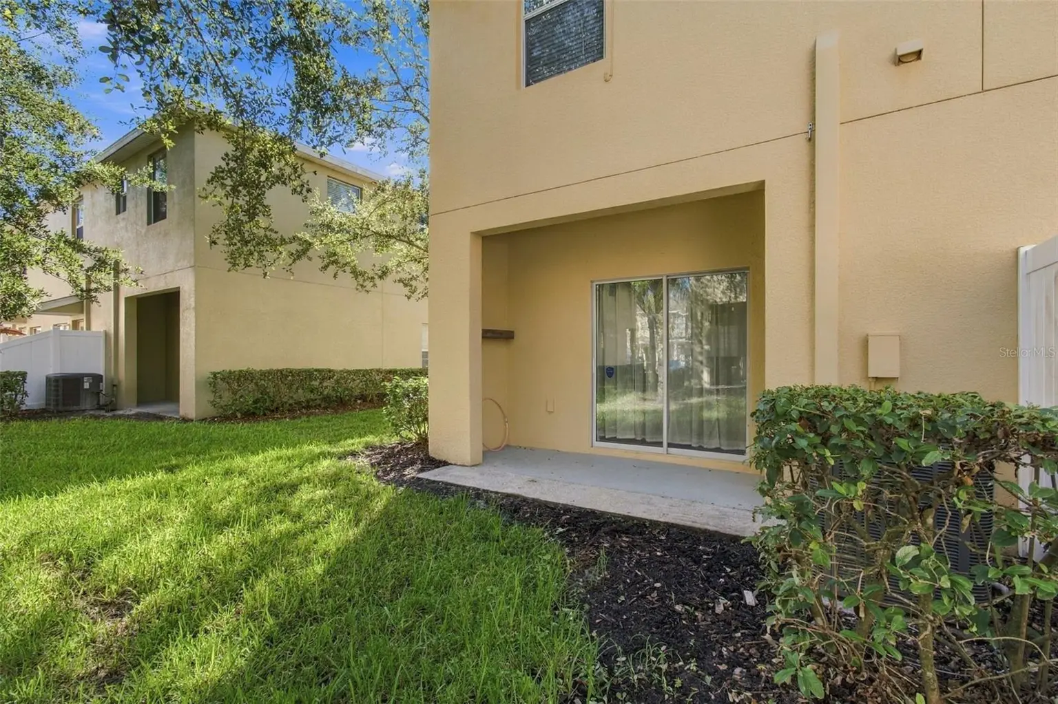 8524 GABLEBEND WAY, TAMPA, FL, photo 6 of 52