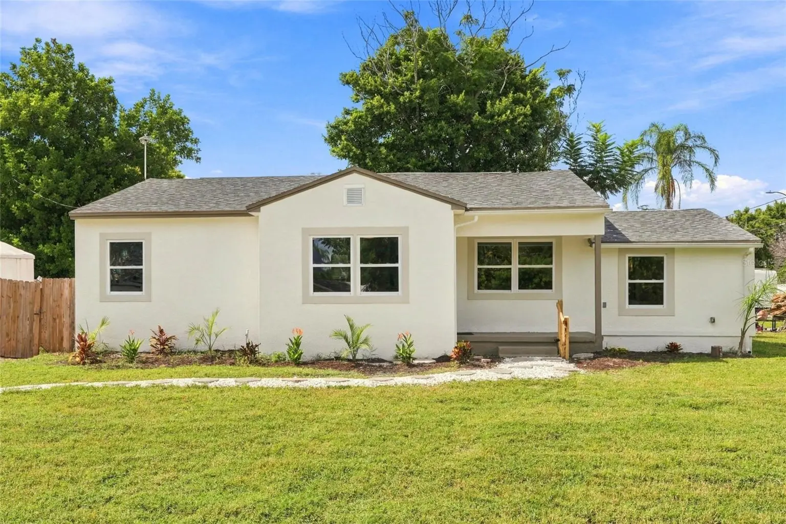 8474 TOBAY ROAD N, ST PETERSBURG, FL, photo 2 of 44