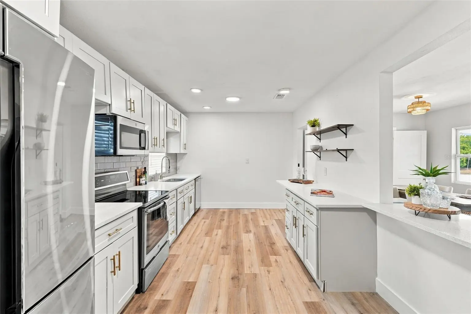 8474 TOBAY ROAD N, ST PETERSBURG, FL, photo 16 of 44