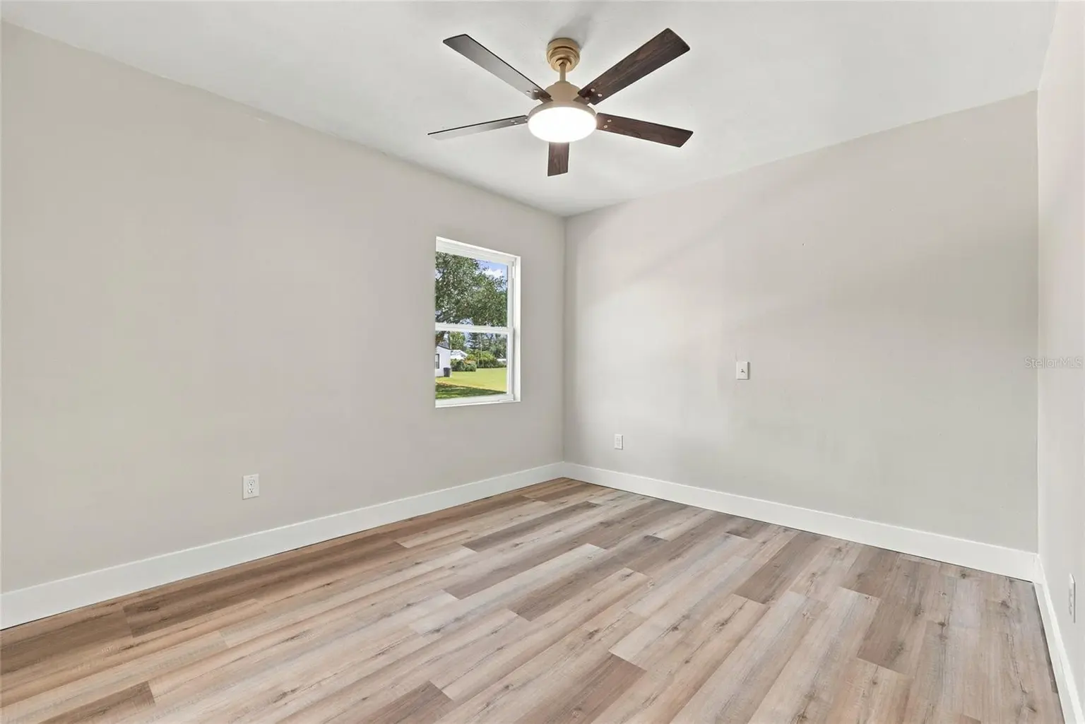 8474 TOBAY ROAD N, ST PETERSBURG, FL, photo 21 of 44