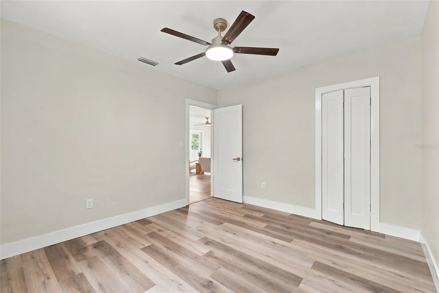 8474 TOBAY ROAD N, ST PETERSBURG, FL, photo 22 of 44