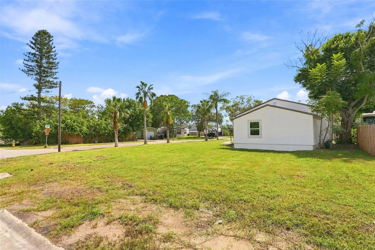 8474 TOBAY ROAD N, ST PETERSBURG, FL, photo 33 of 44
