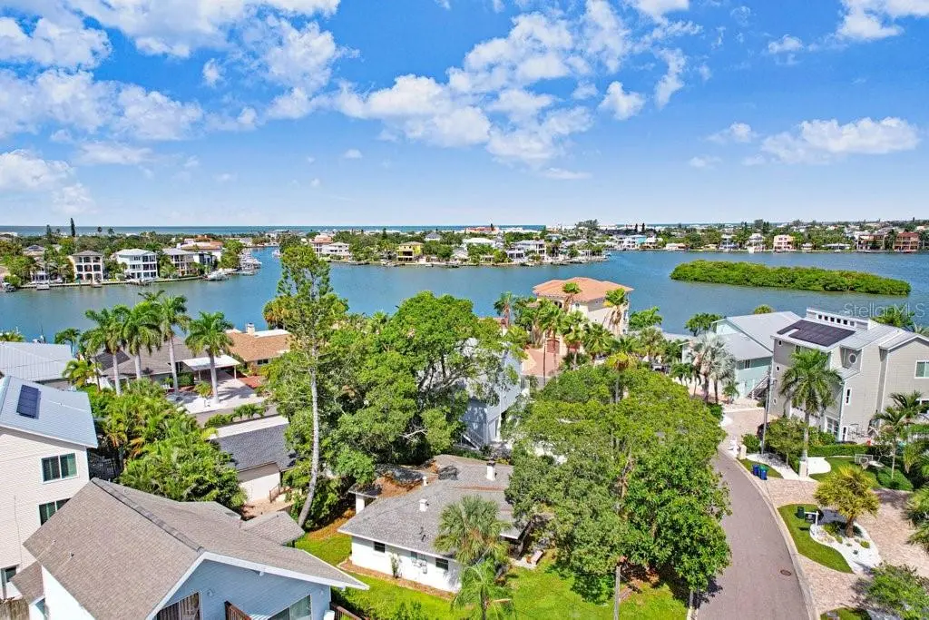388 12TH AVENUE, INDIAN ROCKS BEACH, FL, photo 13 of 33