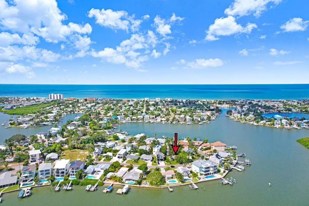 388 12TH AVENUE, INDIAN ROCKS BEACH, FL, photo 18 of 33