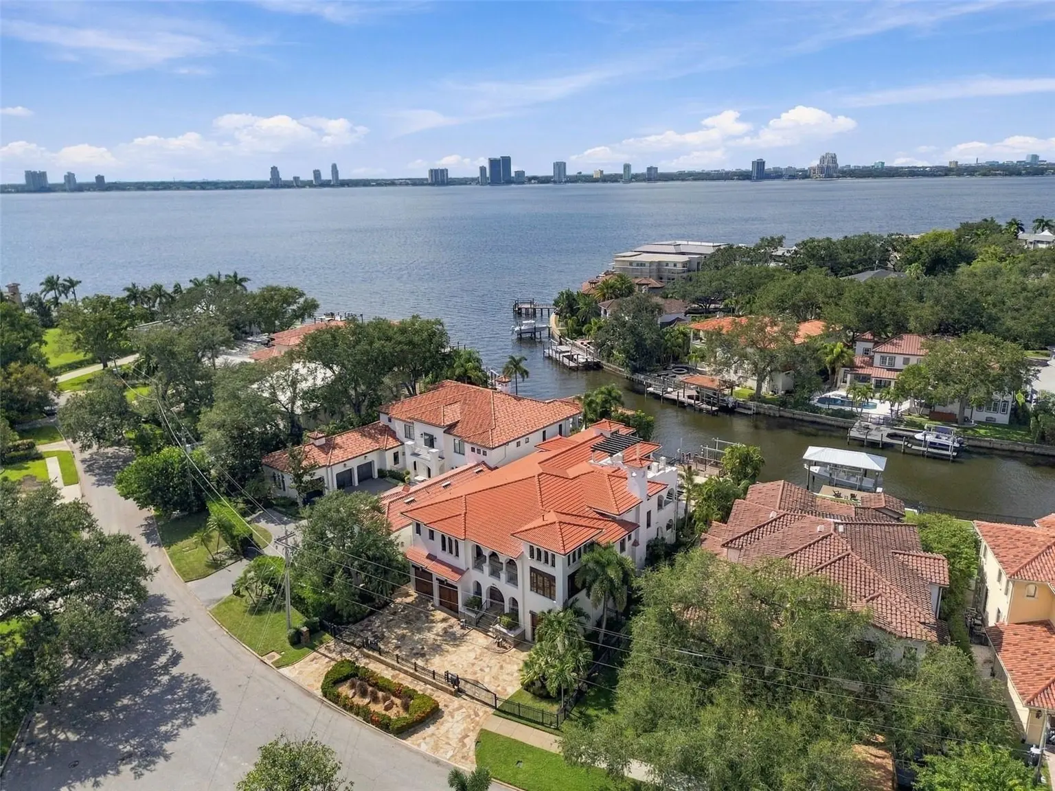58 MARTINIQUE AVENUE #1/2, TAMPA, FL, photo 13 of 66