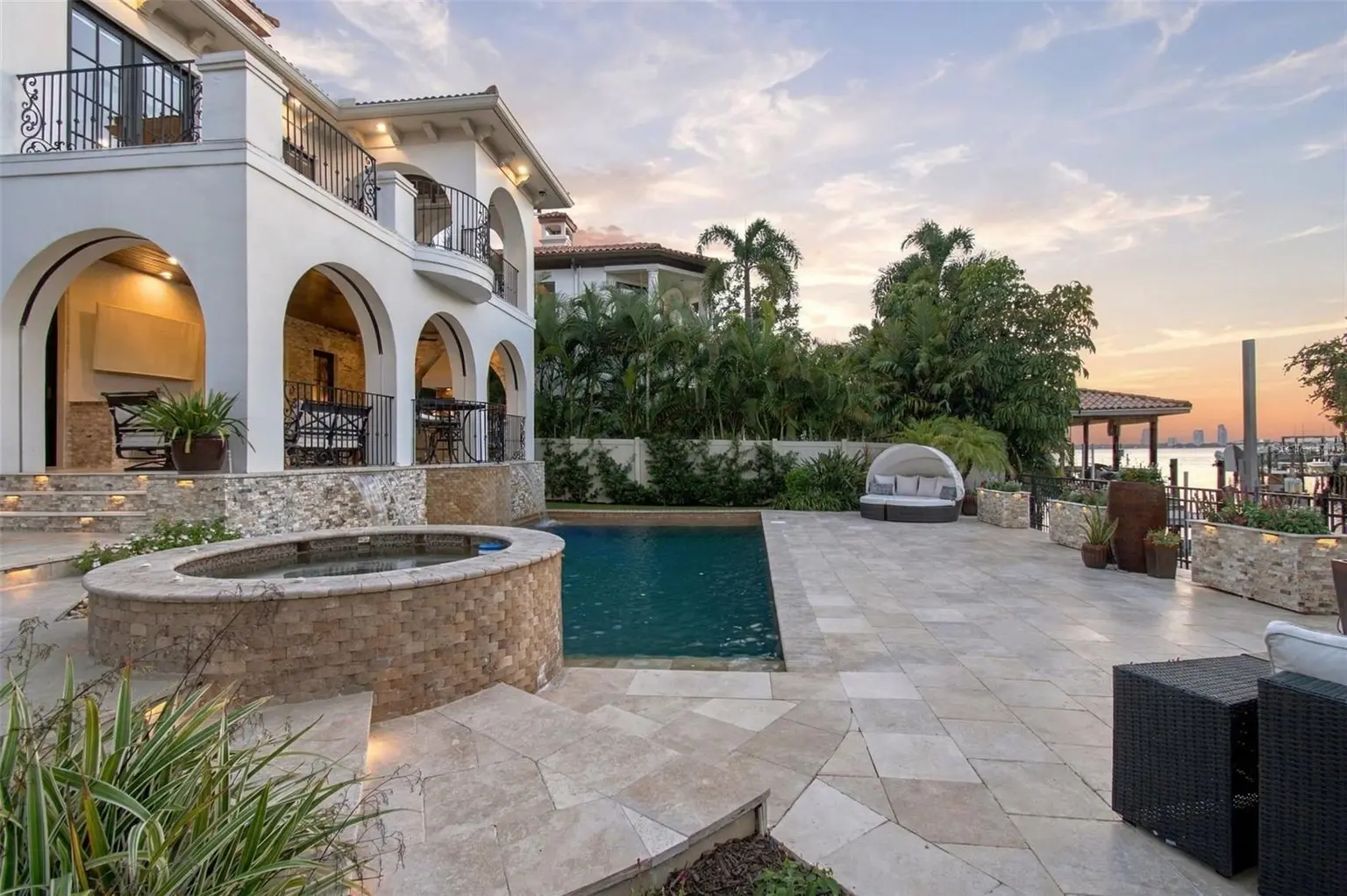 58 MARTINIQUE AVENUE #1/2, TAMPA, FL, photo 59 of 66