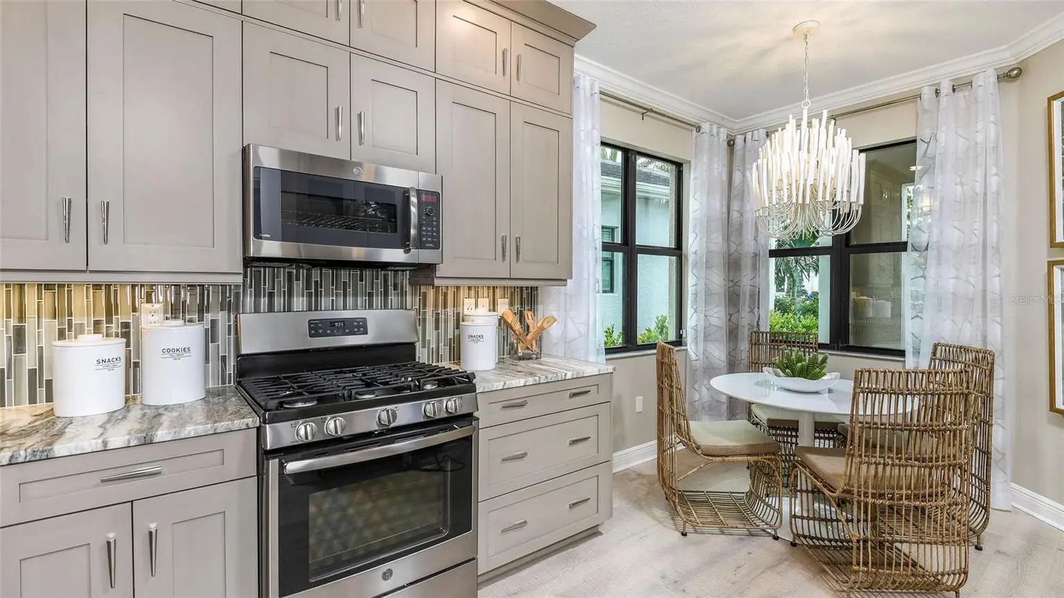 18352 ROCKPORT PLACE, LAKEWOOD RANCH, FL, photo 6 of 21