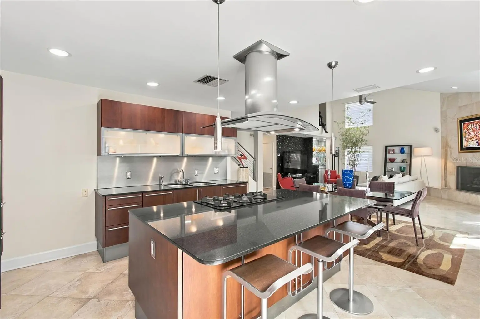 2718 W PRICE AVENUE, TAMPA, FL, photo 15 of 45