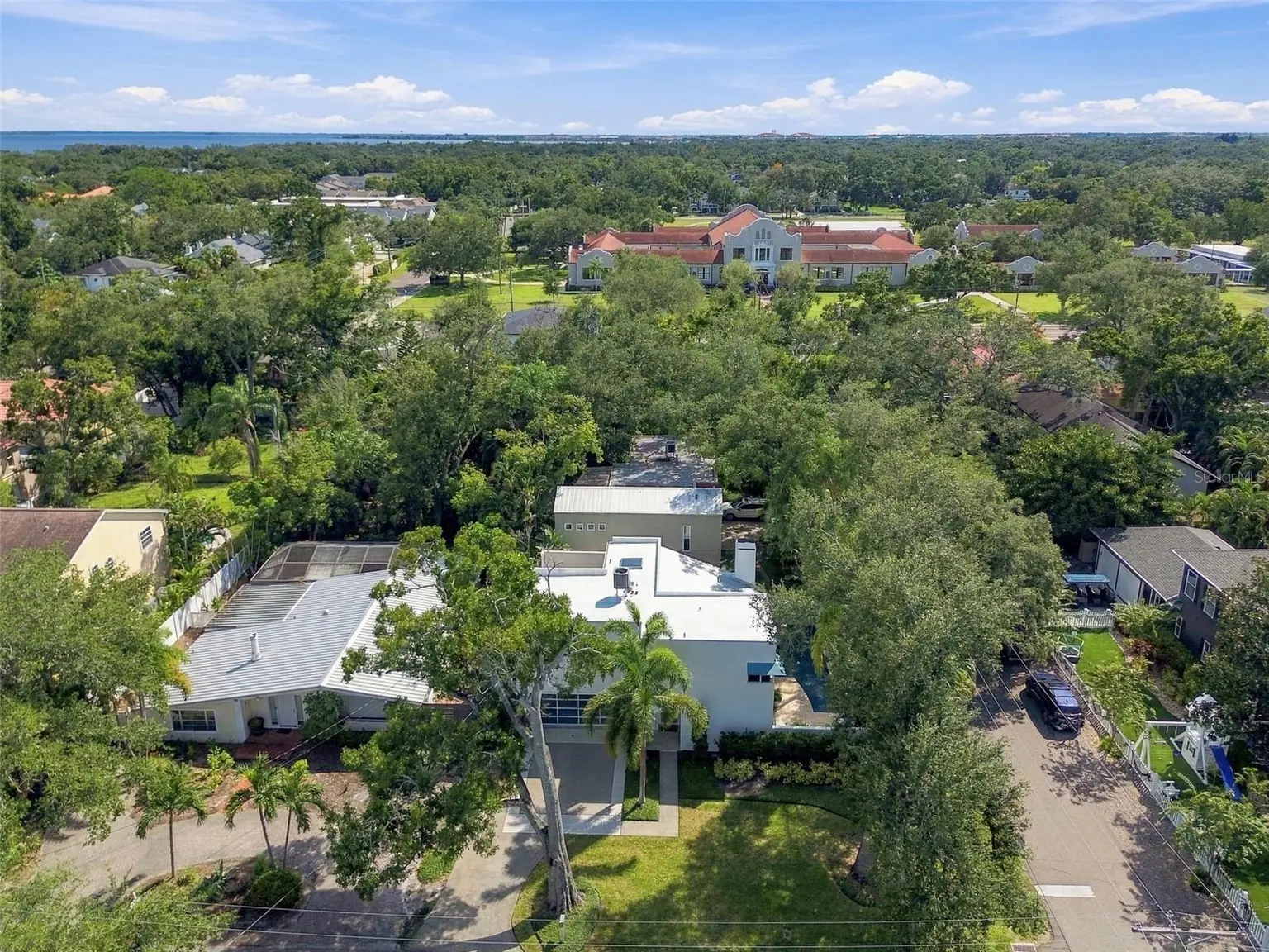 2718 W PRICE AVENUE, TAMPA, FL, photo 43 of 45
