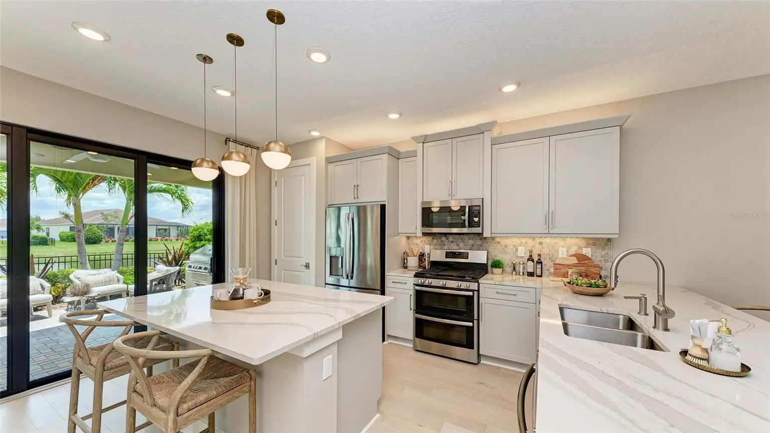 18402 ROCKPORT PLACE, LAKEWOOD RANCH, FL, photo 4 of 23