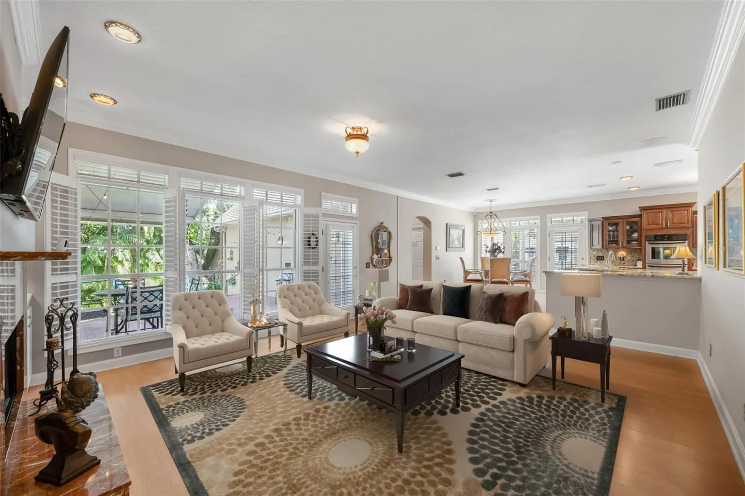 4535 W BEACHWAY DRIVE, TAMPA, FL, photo 8 of 30