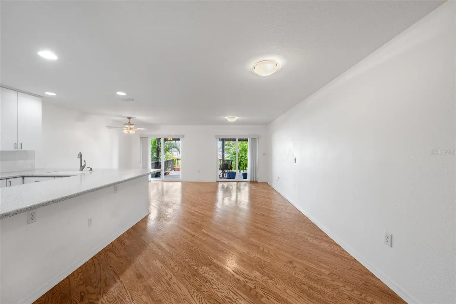 716 S BREVARD AVENUE, TAMPA, FL, photo 6 of 55