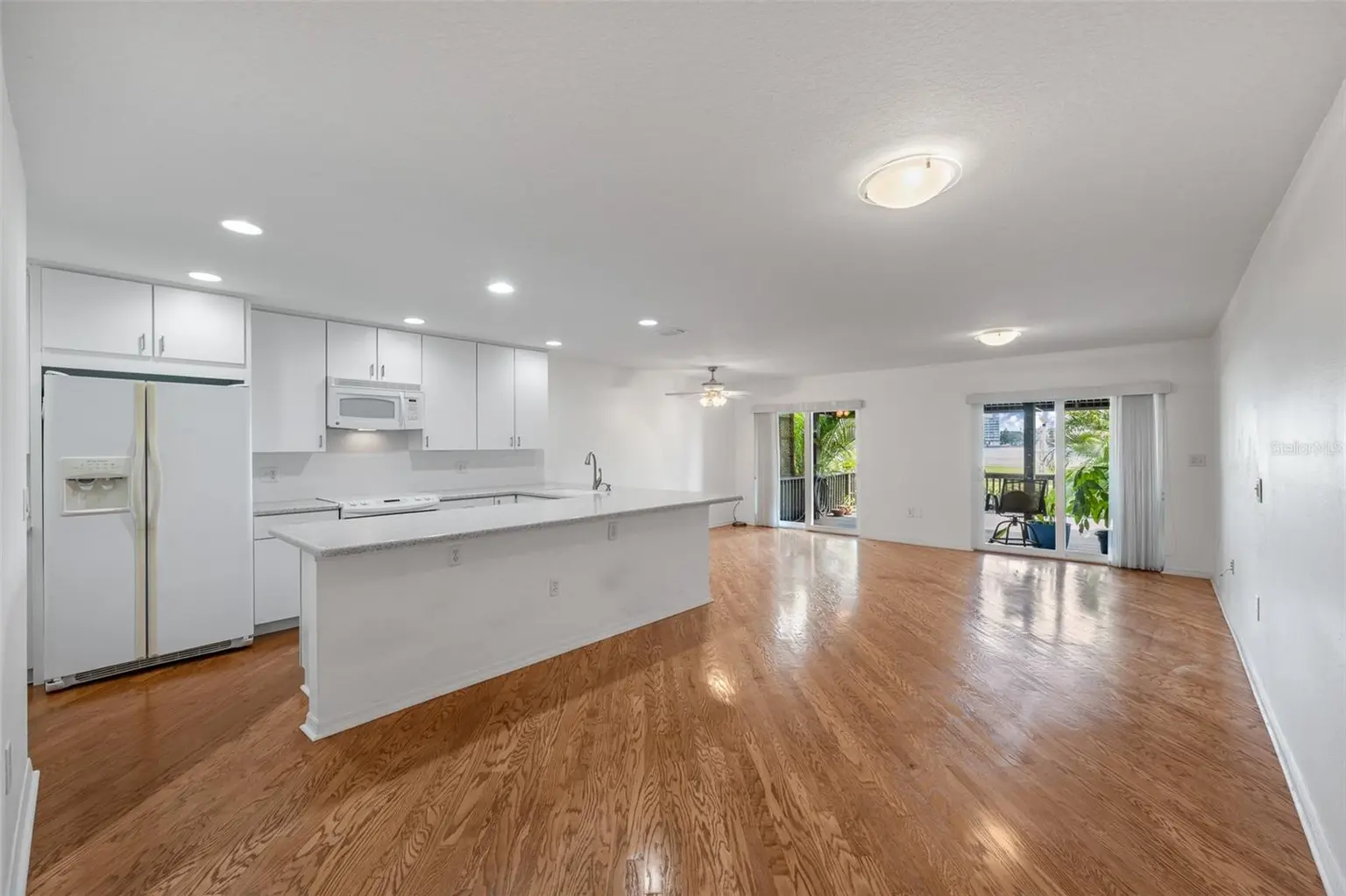 716 S BREVARD AVENUE, TAMPA, FL, photo 7 of 55