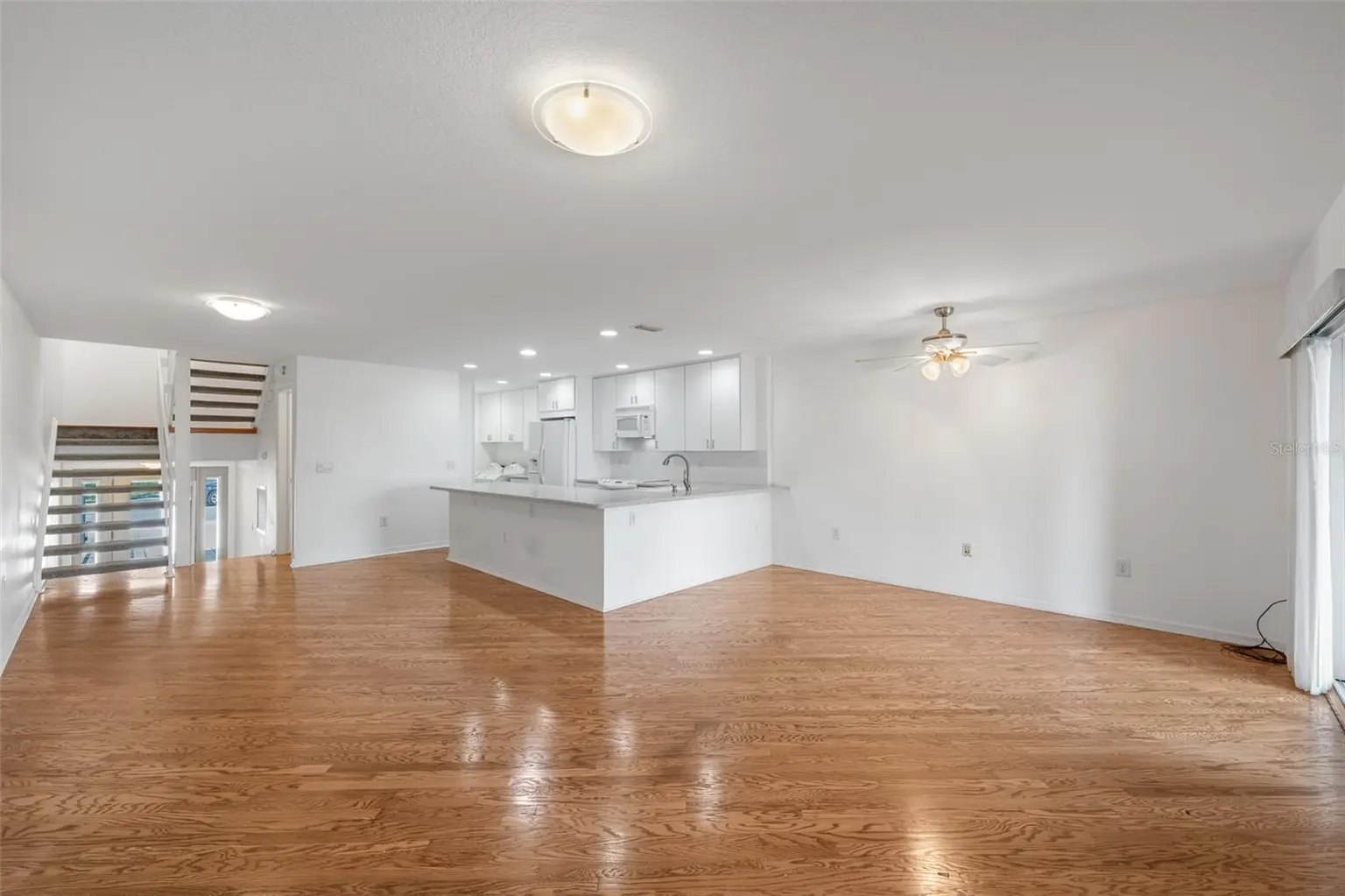 716 S BREVARD AVENUE, TAMPA, FL, photo 8 of 55