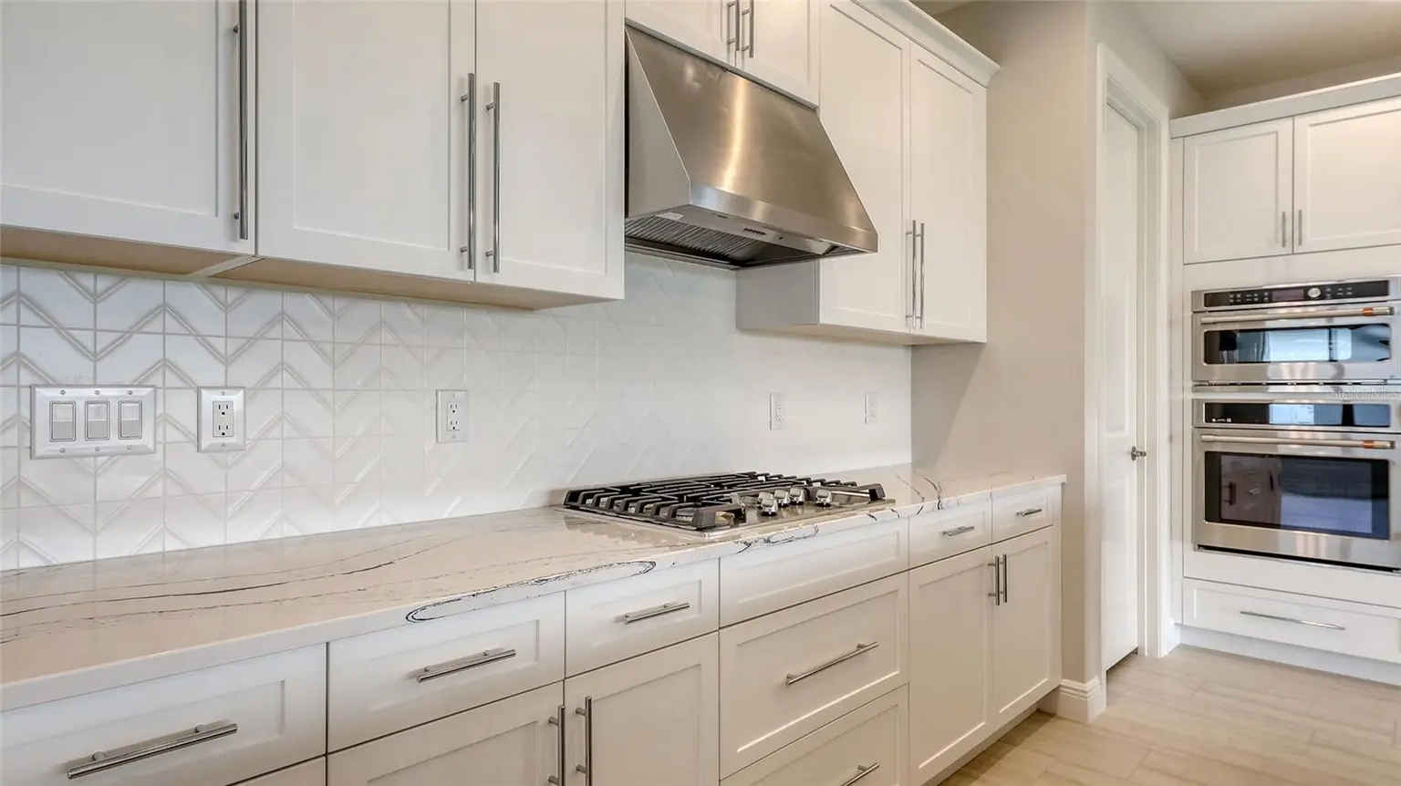 14517 COASTAL WOODLAND LANE, PARRISH, FL, photo 5 of 77