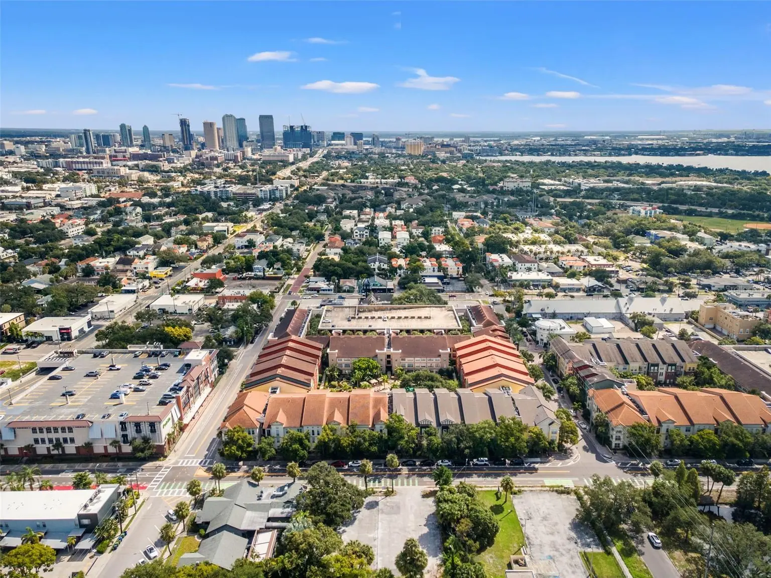 2411 W HORATIO STREET #519, TAMPA, FL, photo 31 of 35