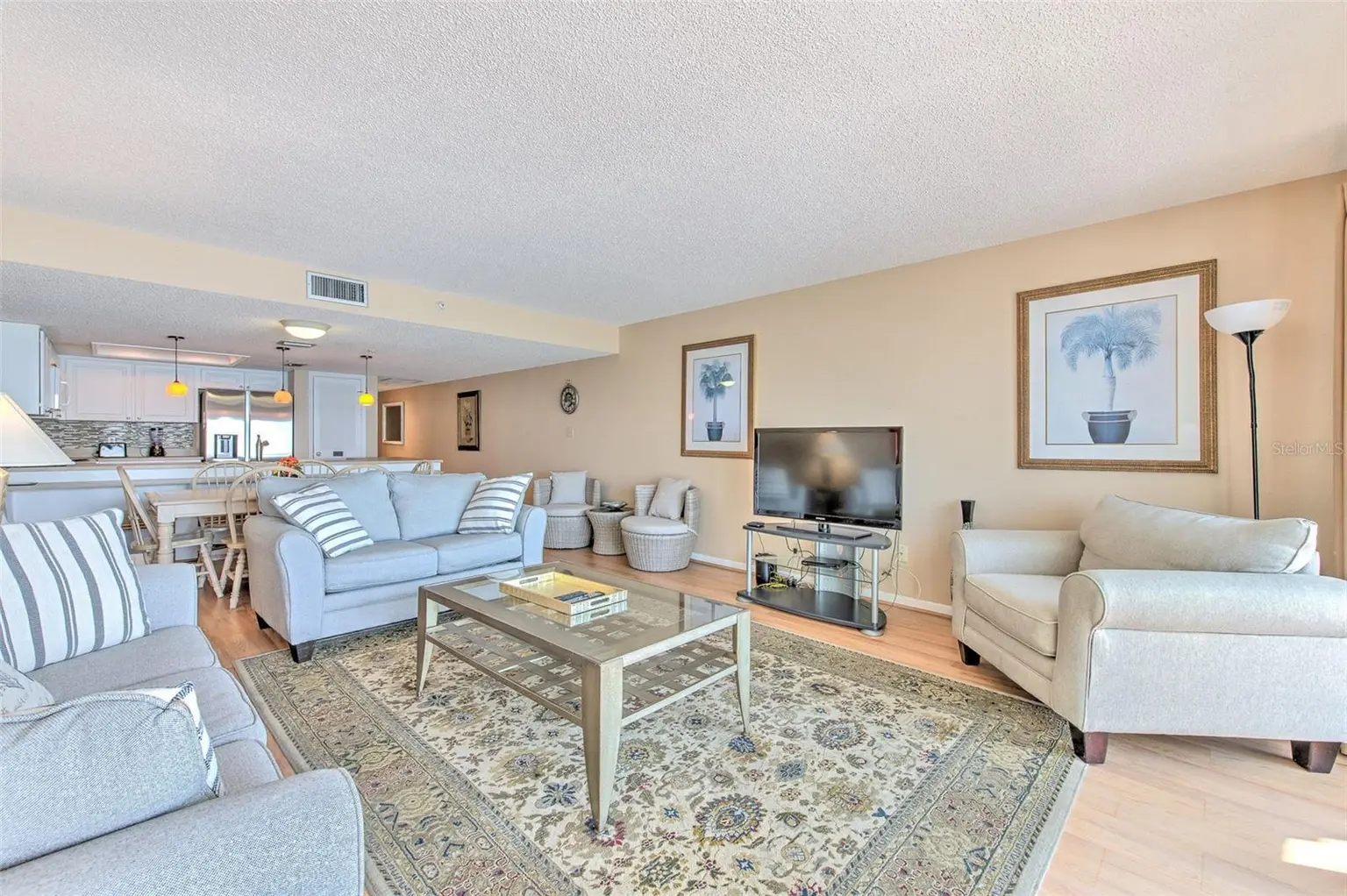 17200 GULF BOULEVARD #408, NORTH REDINGTON BEACH, FL, photo 14 of 34