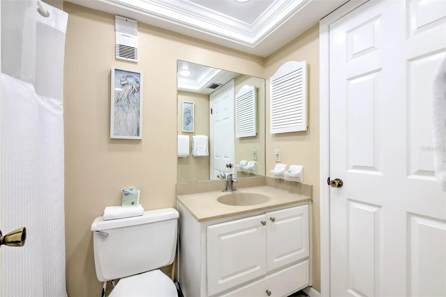 17200 GULF BOULEVARD #408, NORTH REDINGTON BEACH, FL, photo 28 of 34