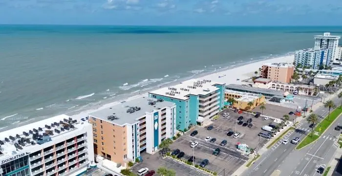 17200 GULF BOULEVARD #408, NORTH REDINGTON BEACH, FL, photo 32 of 34