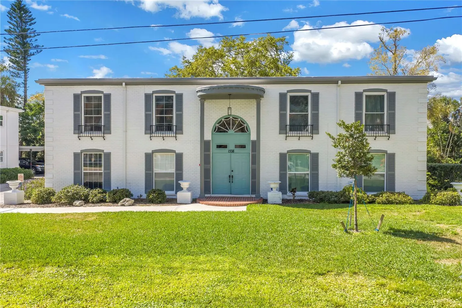 1338 SNELL ISLE BOULEVARD NE #1, ST PETERSBURG, FL, photo 2 of 50
