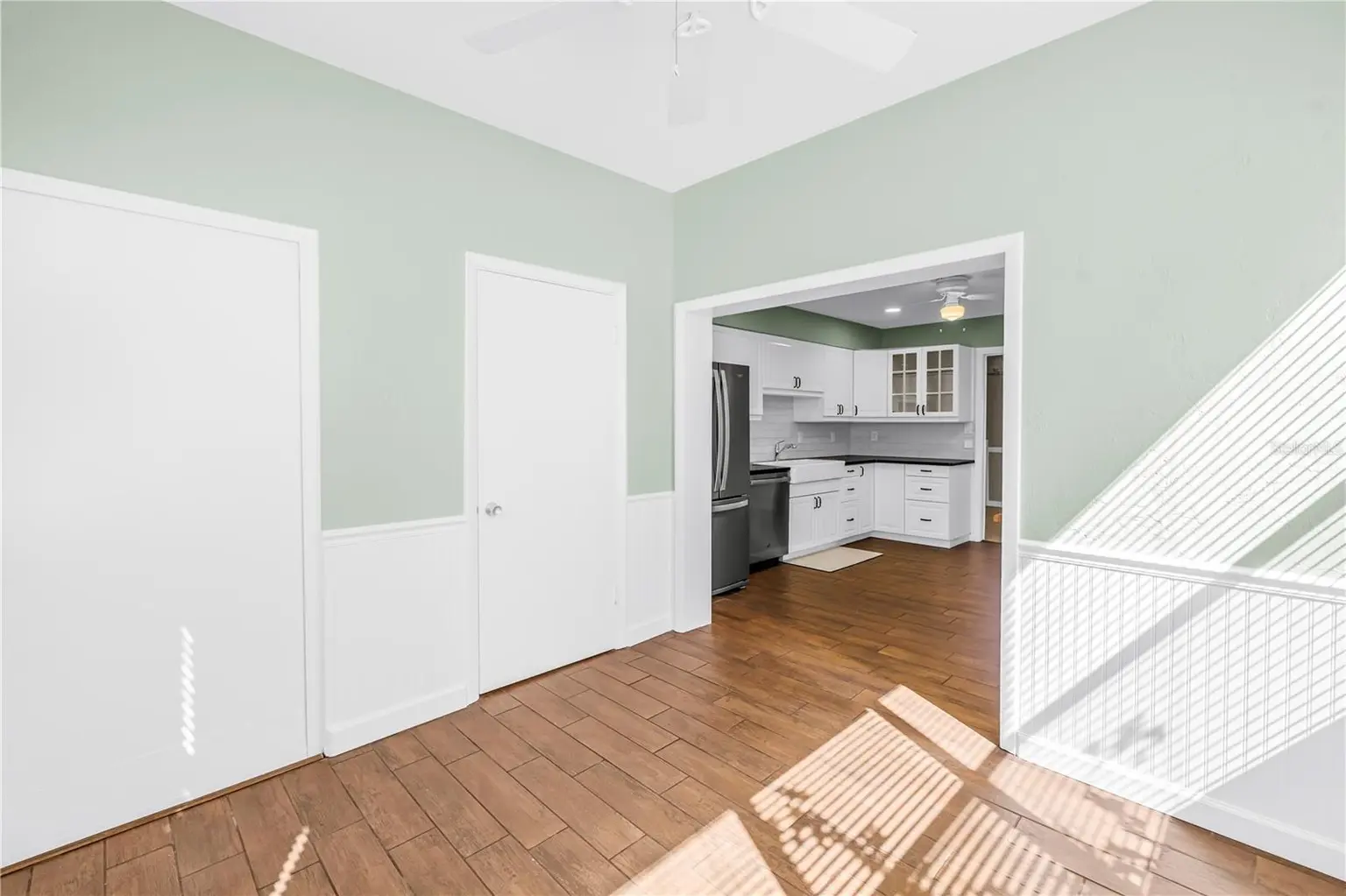 1338 SNELL ISLE BOULEVARD NE #1, ST PETERSBURG, FL, photo 13 of 50