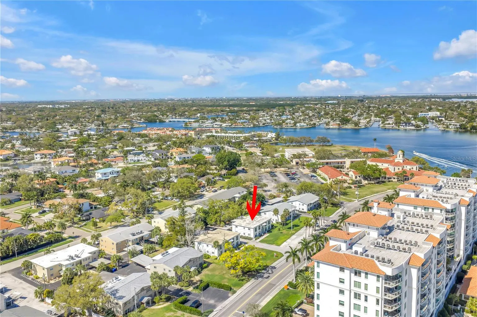 1338 SNELL ISLE BOULEVARD NE #1, ST PETERSBURG, FL, photo 37 of 50