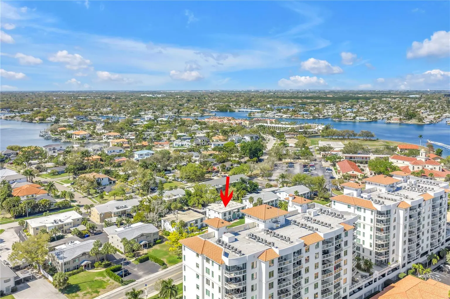 1338 SNELL ISLE BOULEVARD NE #1, ST PETERSBURG, FL, photo 38 of 50