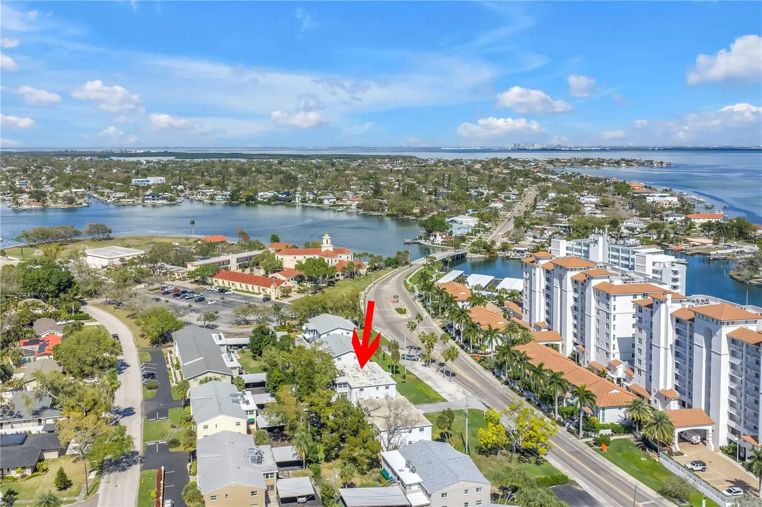 1338 SNELL ISLE BOULEVARD NE #1, ST PETERSBURG, FL, photo 48 of 50