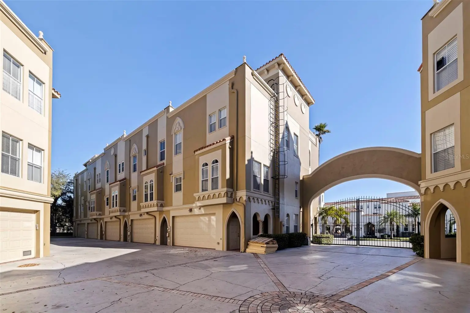 114 E DAVIS BOULEVARD #4, TAMPA, FL, photo 47 of 50